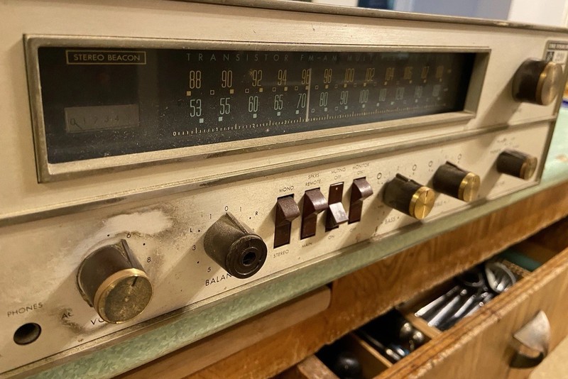 Vintage 1960s The Fisher 220-T AM/FM Stereo Receiver 105-120V gallery