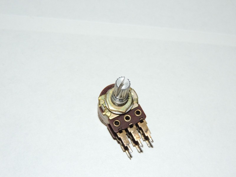 Sansui G-3000 Bass & treble Control Rotary Switch 1015301