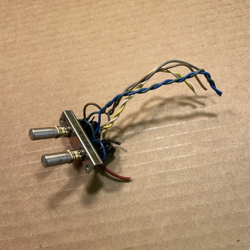 Harman Kardon 930 Stereo Receiver Genuine Parts: Speakers 1/2 Switches SPKRS-1/2