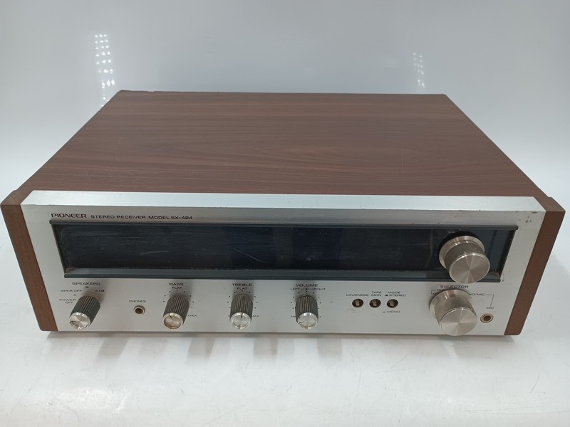 PIONEER SX-424 Stereo Receiver AS-IS Parts or Repair NO RETURNS EB-20230