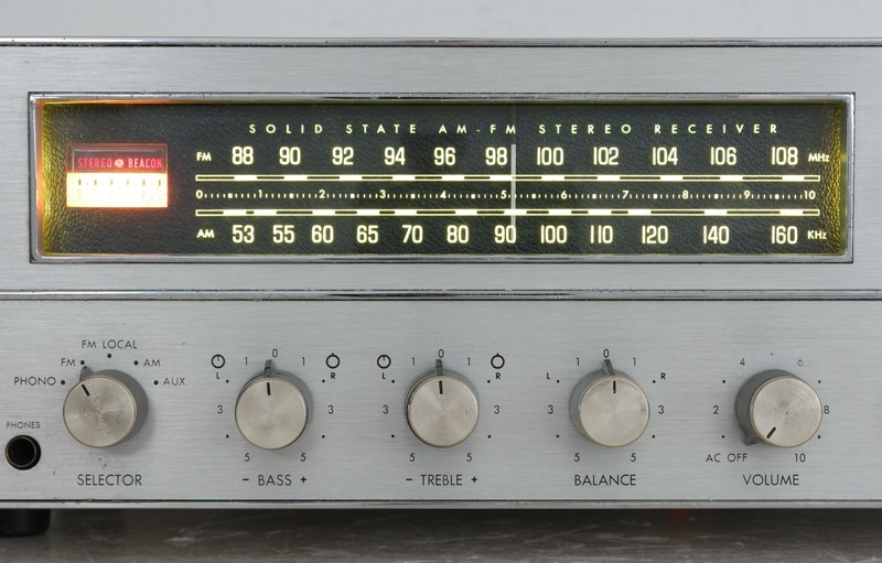 Fisher Futura 24R AM/FM Stereo Receiver gallery