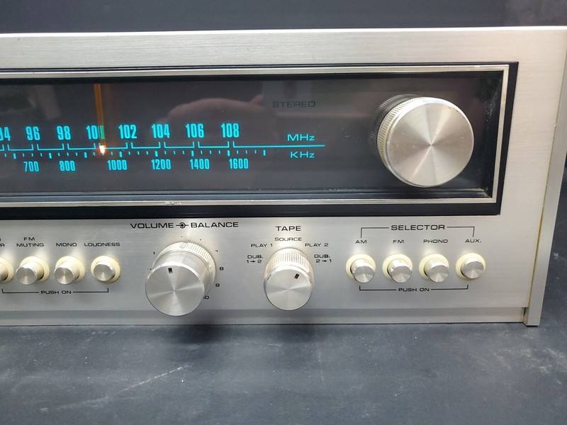 NIKKO 6065 AM/FM Stereo Receiver Wood Cabinet Made In Japan Tested Working gallery