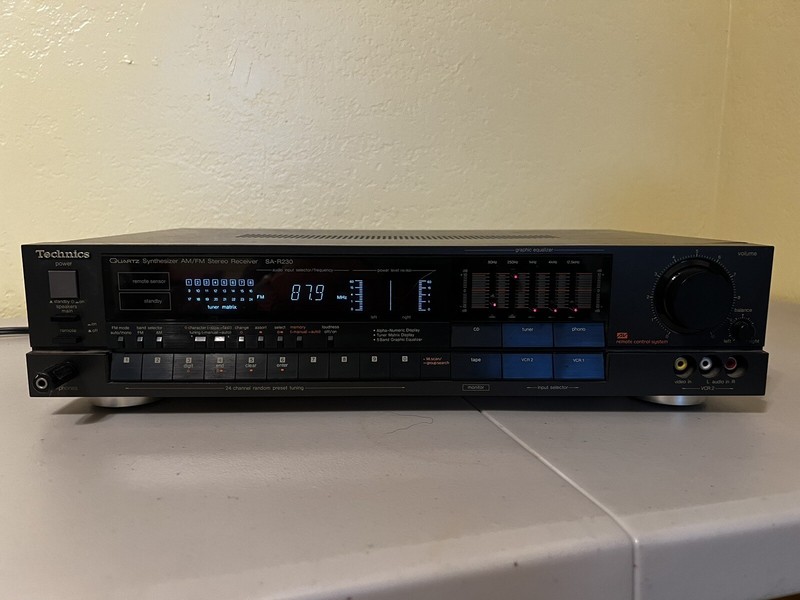 Technics Quartz Synthesizer AM/FM Receiver SA-R230 Made in Japan| No Remote