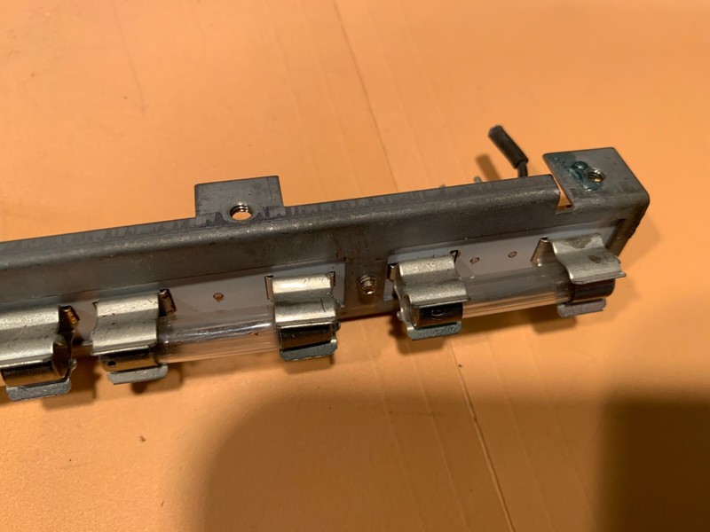 Marantz 4400 Quad / Stereo Receiver Parting Out Dial Lamp Board and Sockets gallery