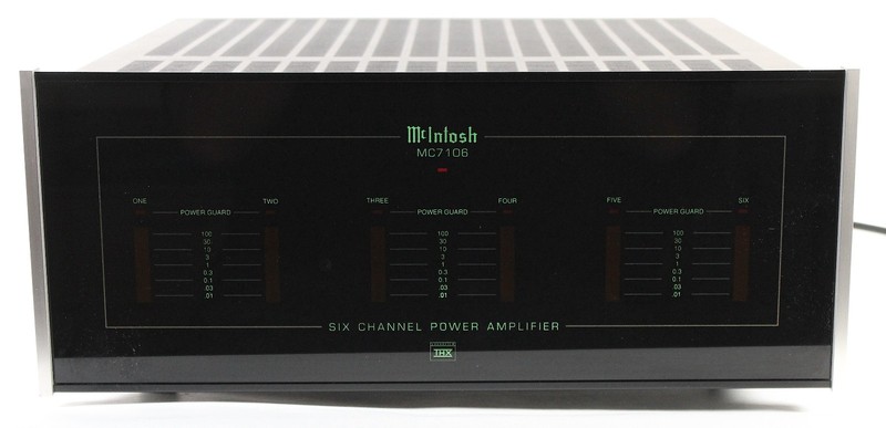 McIntosh MC7106 • 6 Channel Solid State Amp w/LED VU Meters • THX • P/U Only