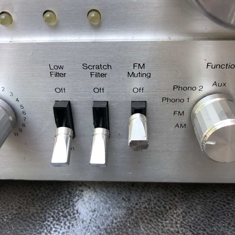 Vintage MCS 3233 AM/FM Stereo Receiver. Selling Parts Out gallery