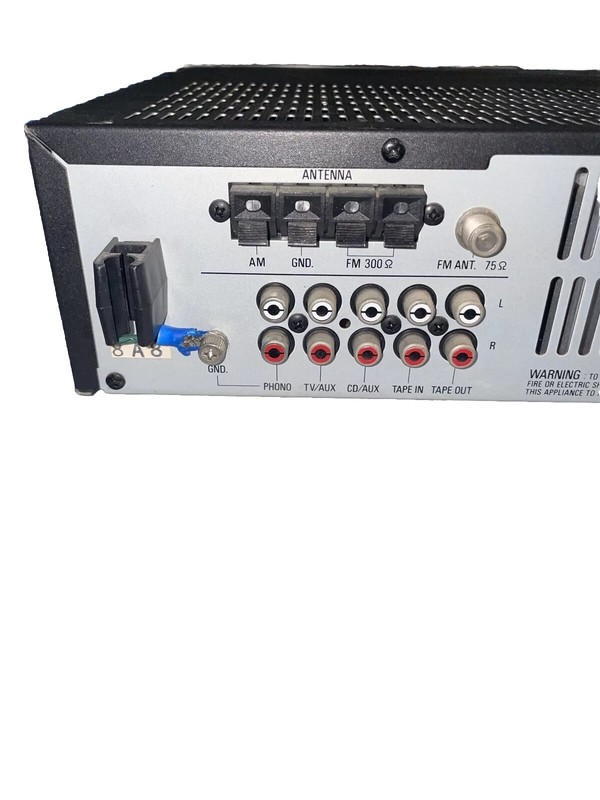 Realistic STA-130 Digital Synthesized AM/FM Stereo Receiver gallery
