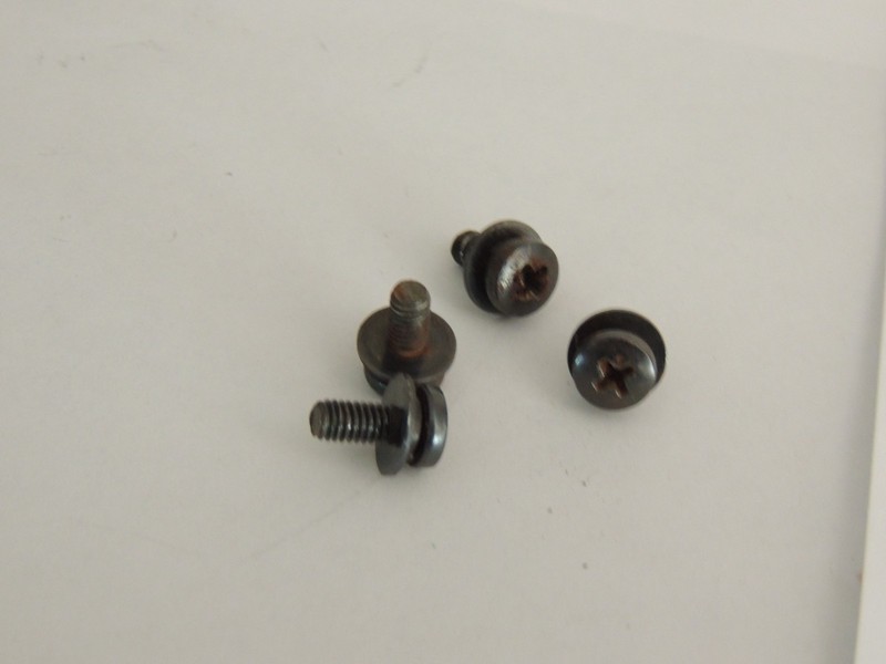 Marantz 2270 Set of 4 Base Bottom Feet & Screws 27905301 gallery
