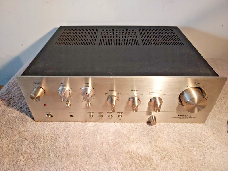 ONKYO STEREO INTEGRATED AMPLIFIER--A-5