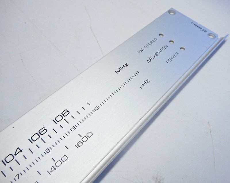 YAMAHA CR-600 STEREO RECEIVER - TUNING PLATE - PARTING OUT gallery