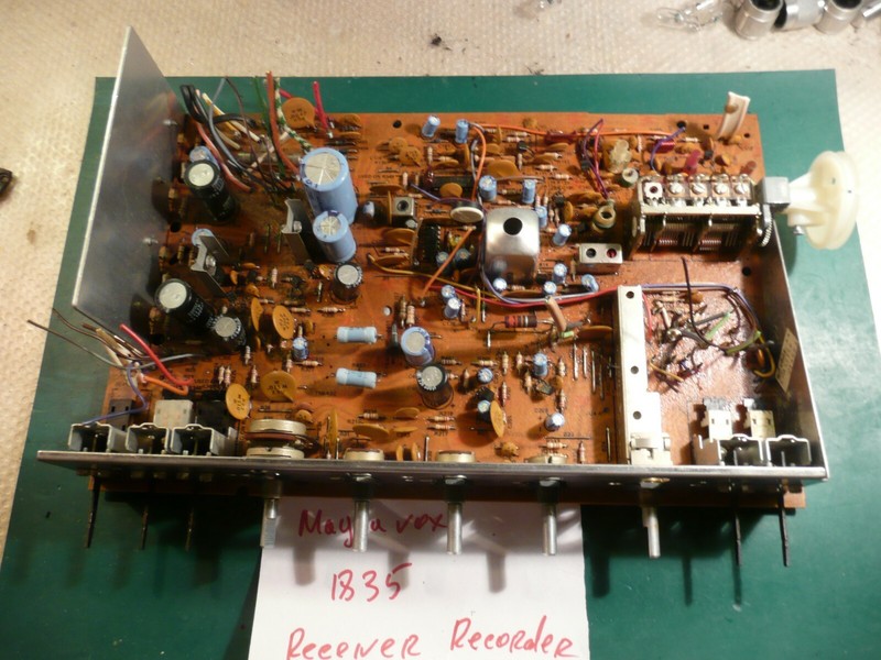 Magnavox 1835 Receiver 8 Track Replacement Parts Main Circuit Board