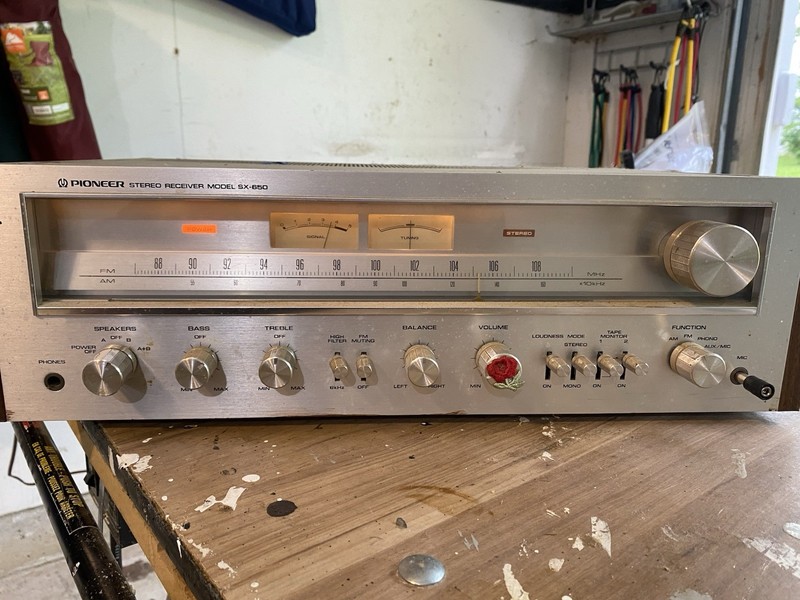 Vintage Pioneer SX-650 AM/FM Stereo Receiver Excellent Working Condition gallery