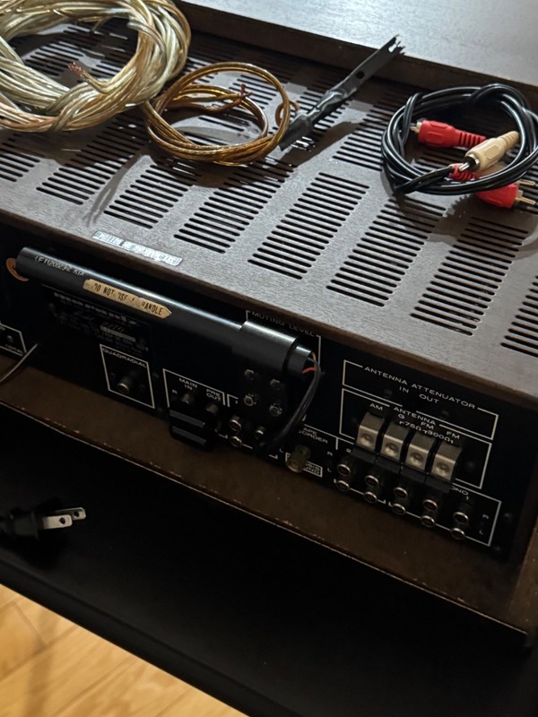 Marantz 2270 Stereo Receiver – Excellent Condition – Serviced gallery