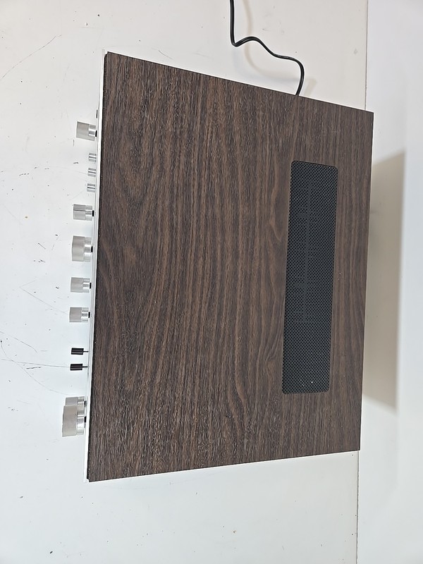 Vintage Scott R327 Stereo Receiver - Wood Grain - gallery