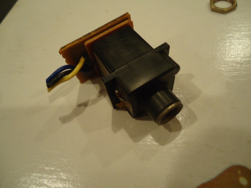 Kenwood KR-5010 Stereo Receiver Parting Out Headphone Jack