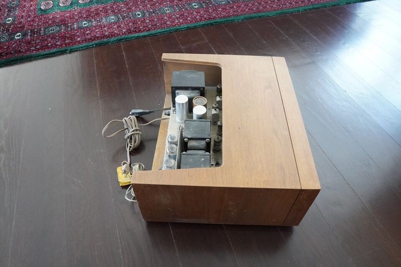 Fisher "The Fisher 500C" Mid 1960s Tube Stereo HiFi Receiver with XP7 Speakers gallery