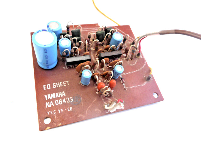 YAMAHA CR-600 STEREO RECEIVER - EQ BOARD - PARTING OUT gallery