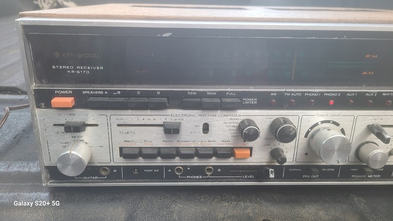 Vintage Kenwood KR-6170 Stereo Receiver Amplifier For Parts gallery