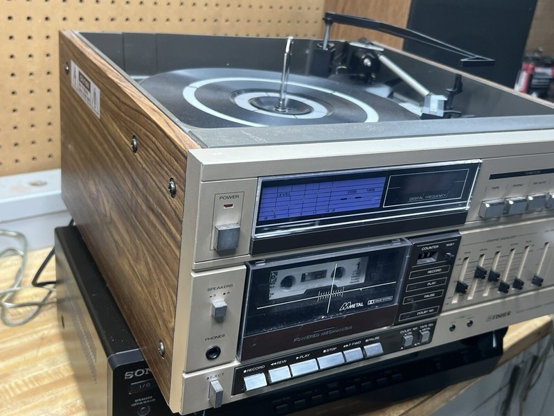 Rare Vintage Fisher MC-730 Audio Component System Record Tape Radio For Parts gallery