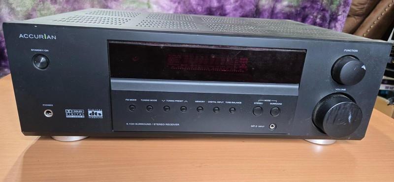 Accurian ASR-5046 Stereo Receiver.