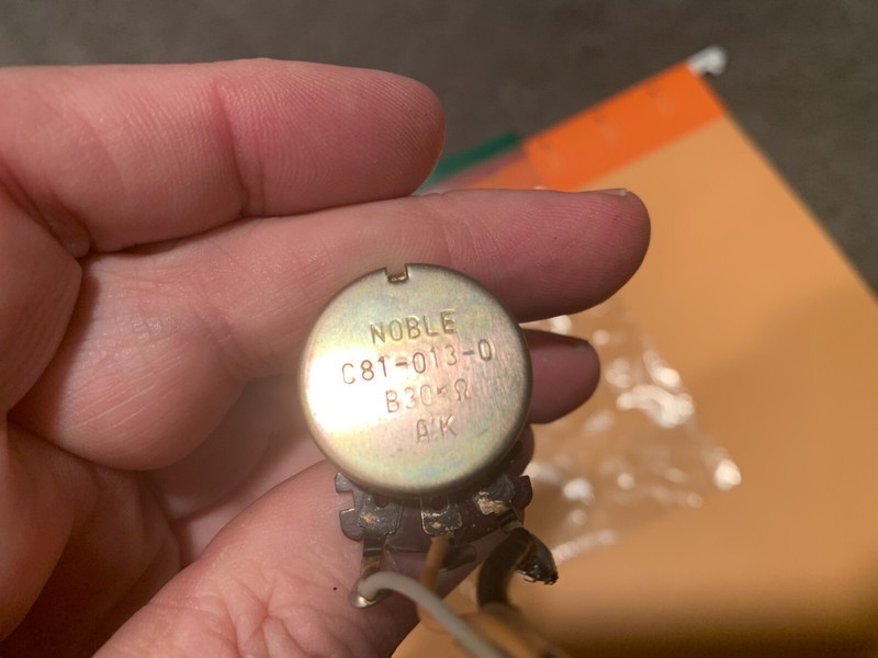 Pioneer SX-1500TD Stereo Receiver Parting Out MIC Potentiometer C81-013-0 gallery
