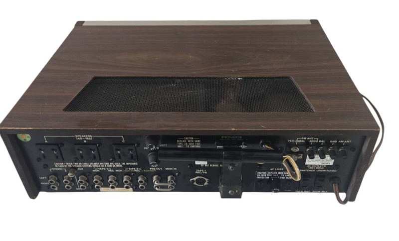 Vintage Pioneer SX-626, 20W AM/FM Receiver, 1973 gallery