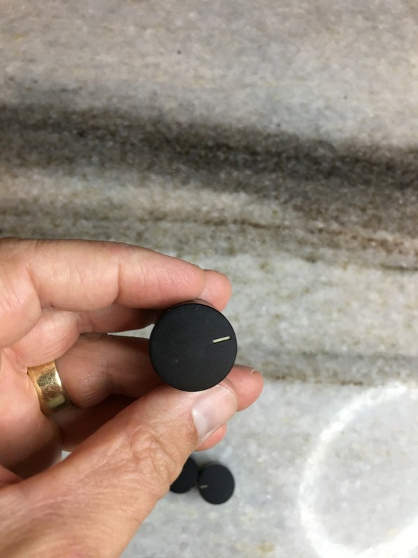 Replacement Parts: Kenwood KR-930B Stereo Receiver Knob