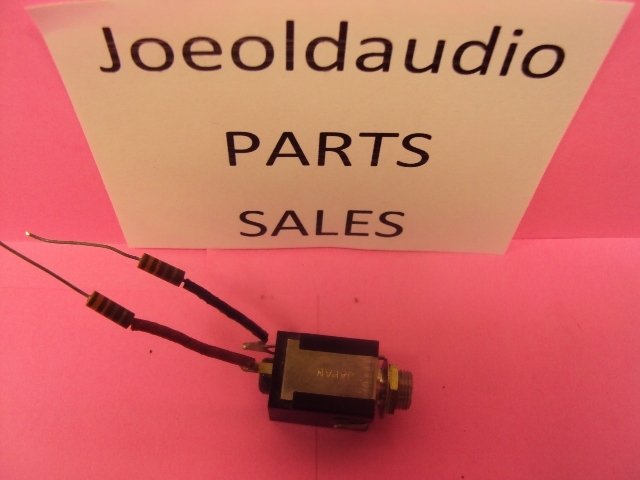 Harman Kardon 630 Headphone Jack 1/4″ w/ nut & Felt. Parting Out 630 Receiver***