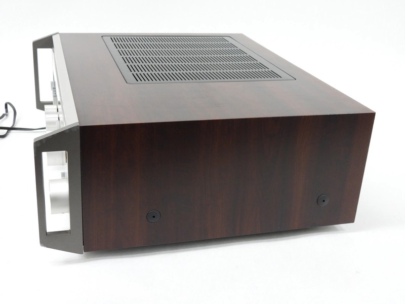 Mitsubishi R20 Vintage Stereo Receiver (works well, nice cosmetics) gallery