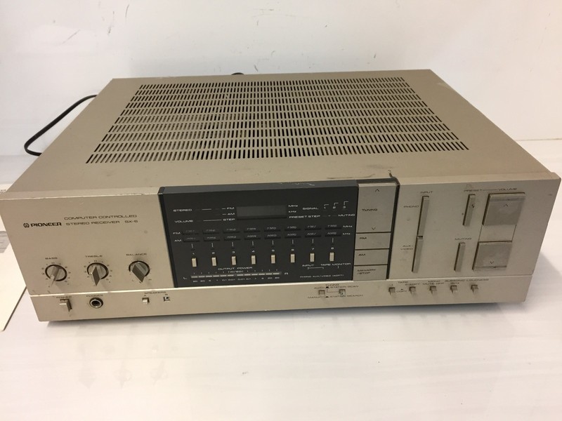 Pioneer SX-6 Computer Controlled Stereo Receiver Vintage With Manual gallery