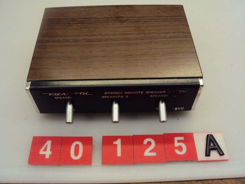 Realistic 40-125A Speaker Selector. Tested. Switches Cleaned. Read More Below.