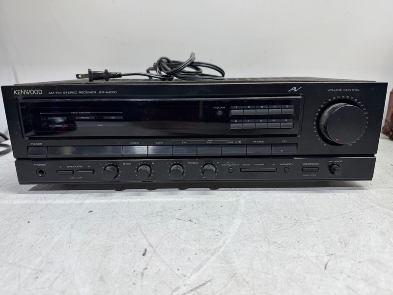 Kenwood KR-A4010 AM-FM Stereo Receiver 110v
