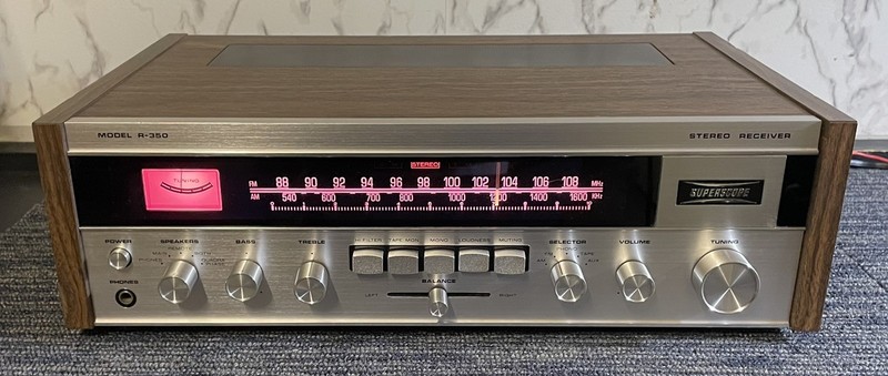 Vintage SuperScope R-350 Stereo Receiver In Excellent Condition