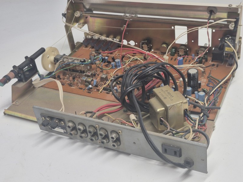 Sharp SA-120 Vintage Stereo Receiver Main Board gallery