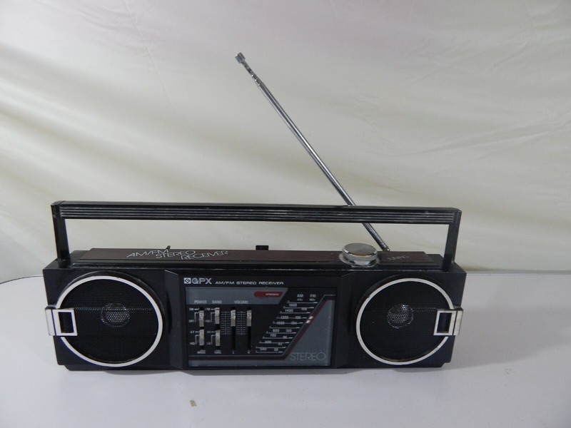 Vintage GPX A275R AM/FM Stereo Receiver Mini Boombox *Tested Works*
