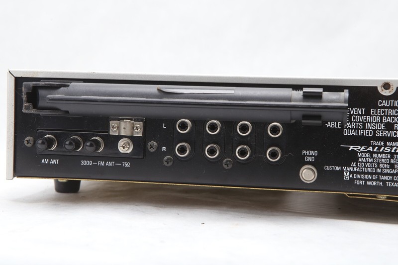 Realistic STA-111 Digital Synthesized System Stereo Receiver 312002A FORPARTS SH gallery