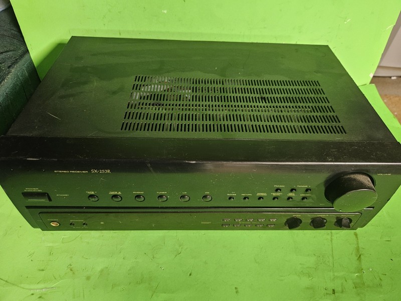 Vintage Pioneer SX-253R Stereo Receiver POWERED ON