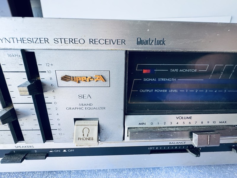 JVC R-X44 Digital Synthesizer Stereo Receiver Quartz Lock 5-Band Equalizer gallery