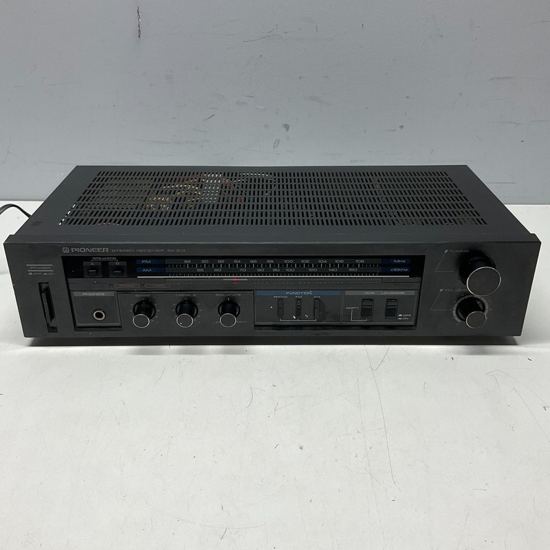 Pioneer SX-313 Stereo Receiver Black! Tested and Working NO REMOTE