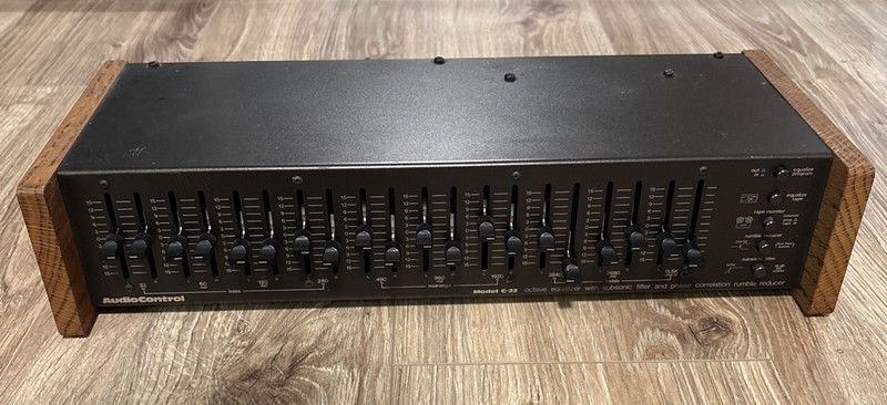 Vintage Audio Control C-22 Stereo Equalizer Octave EQ Sound Control Tested