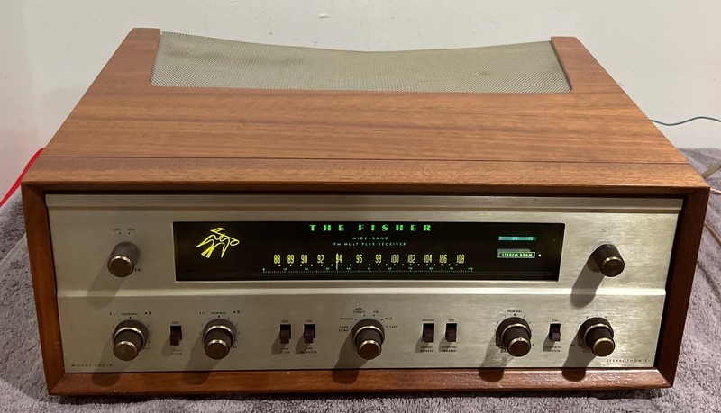 Vintage Fisher 500B Stereo Receiver With Wood Case