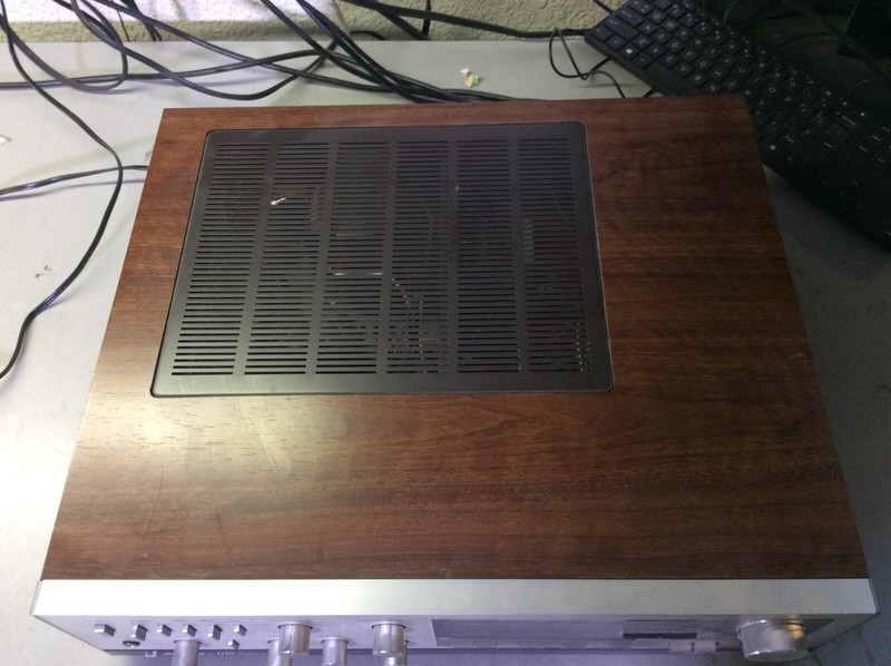 Mitsubishi DA-R15 Stereo Receiver AM FM Phono Silver Woodgrain gallery