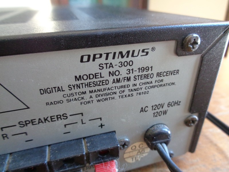 Optimus STA-300 Compact Digital Synthesized AM/FM Stereo Receiver gallery