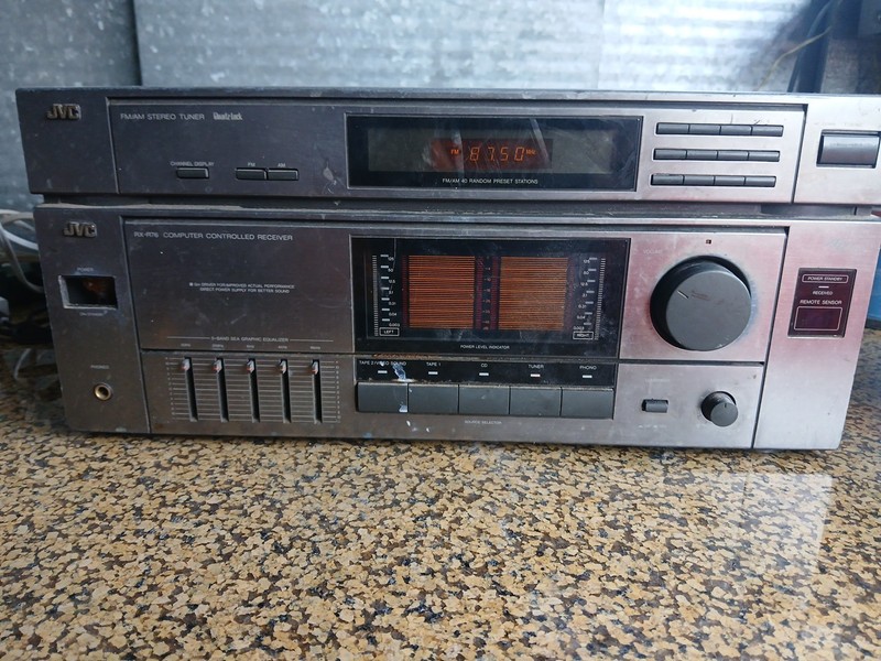 VINTAGE JVC RX-R76TN *works but Selling for Parts*