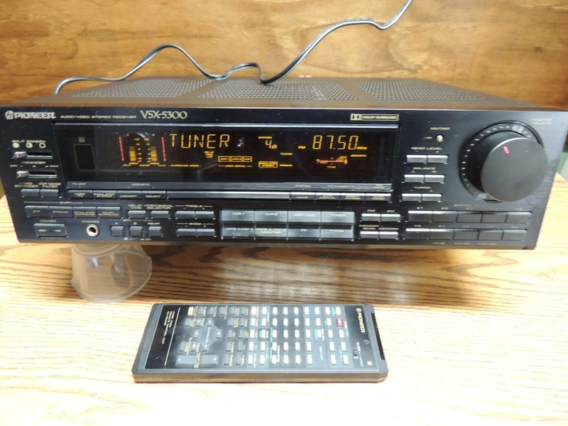 ESTATE PIONEER STEREO RECEIVER SX-5300 WITH REMOTE,