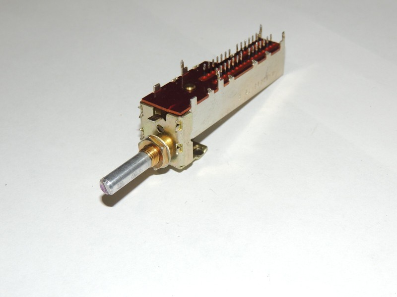Yamaha CR-2020 Rotary 6 step 28 pin Record Out Selector Switch KA50098 gallery