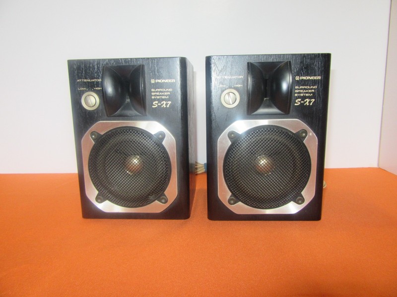 Vintage Mint MINI Pioneer S-X7 speaker pair