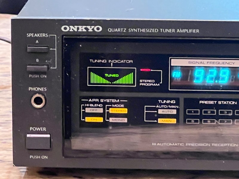 ONKYO TX-25 AM-FM STEREO RECEIVER- VERY NICE- Vintage 1984-85 Japan gallery