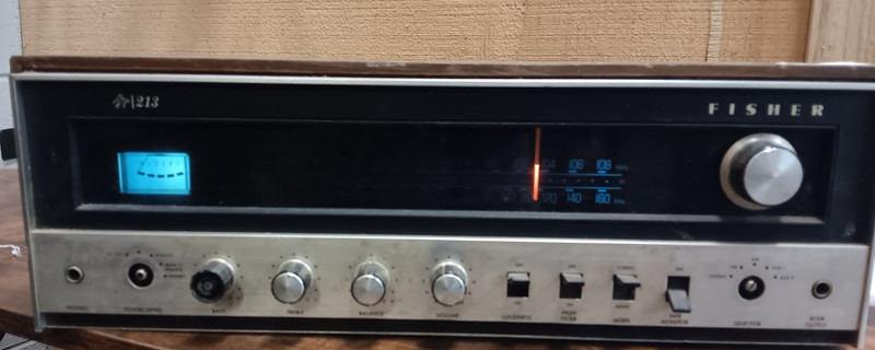 Vintage The Fisher AM/FM Receiver Model 213 – SEE VIDEO!