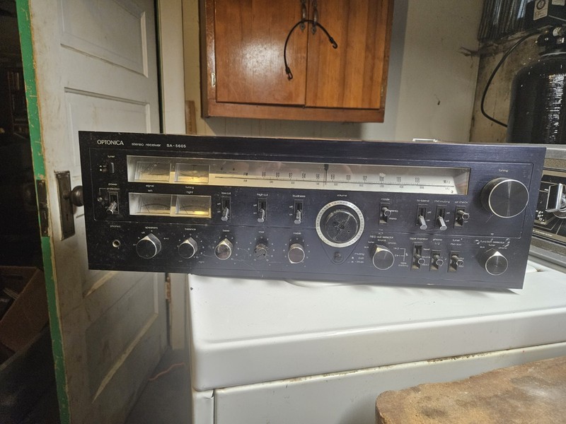 OPTONICA Stereo Receiver Model SA-5605- for parts or restoration gallery